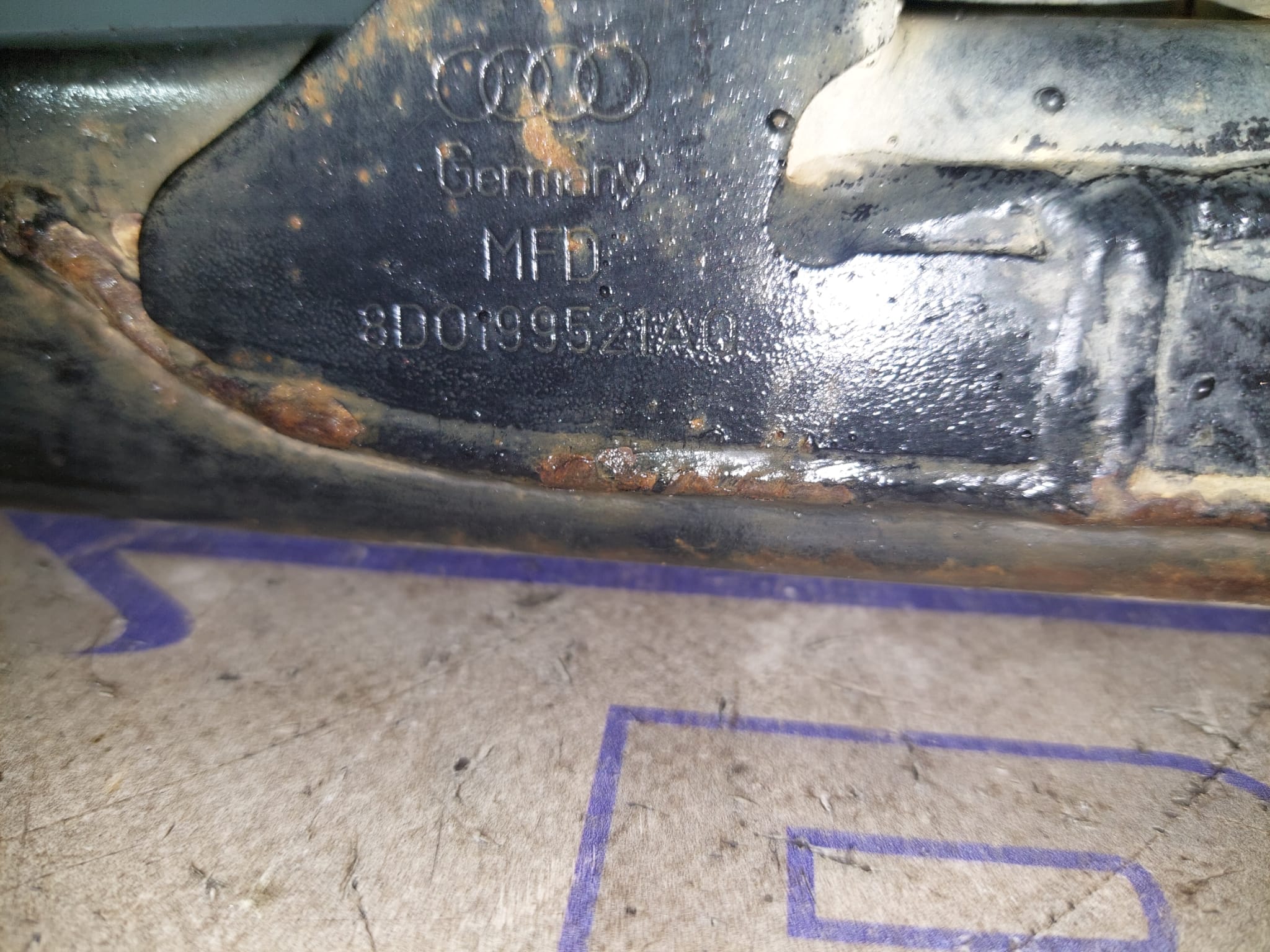 travesano_inferior_8d0199521m_volkswagen_passat_berlina_3b2_1_9_tdi