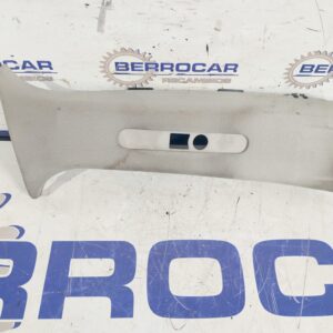 moldura_lateral_1696900425_mercedes_benz_clase_a_w169_1_7_cat