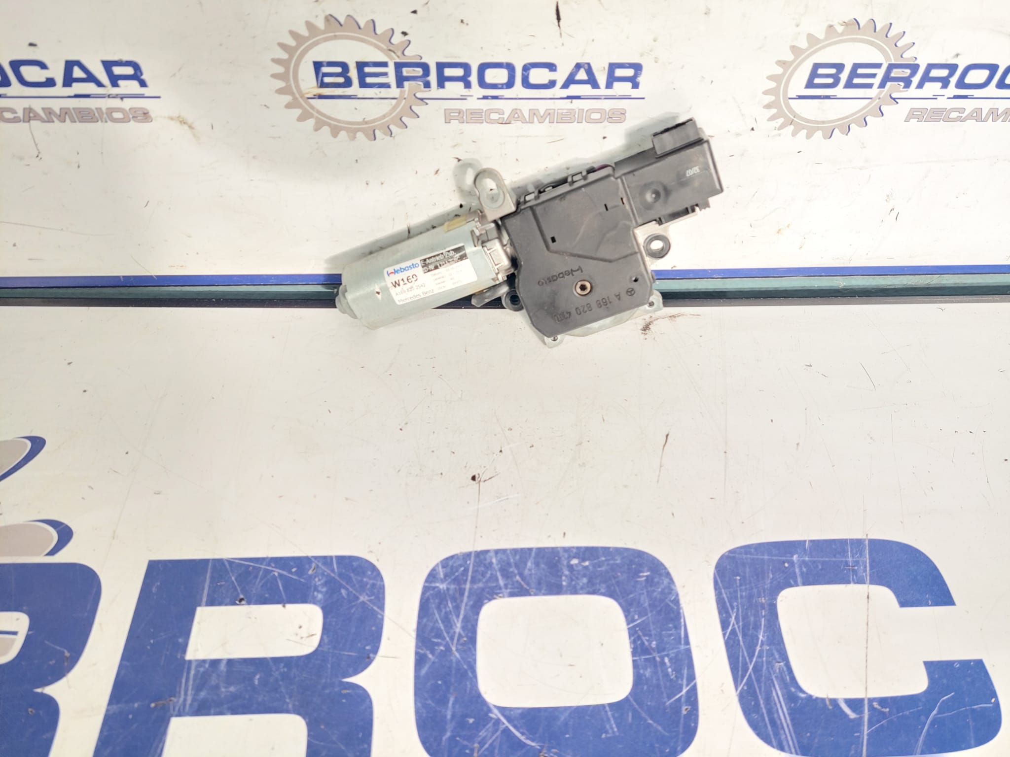 motor_techo_electrico_a1688204110_mercedes_benz_clase_a_w169_1_7_cat
