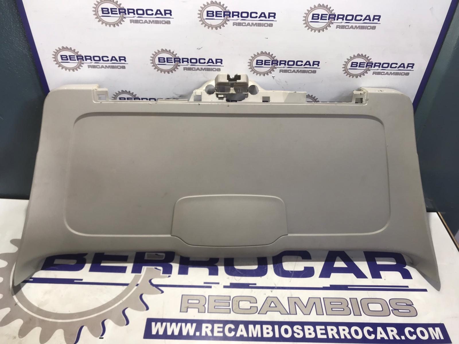 guarnecido_porton_trasero_a1697470271_mercedes_benz_clase_a_w169_1_7_cat