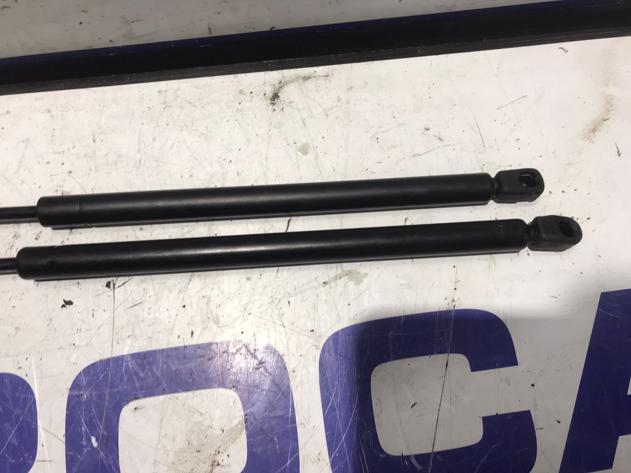 amortiguadores_maletero_porton_4854733_saab_9_3_berlina_2_0_cat