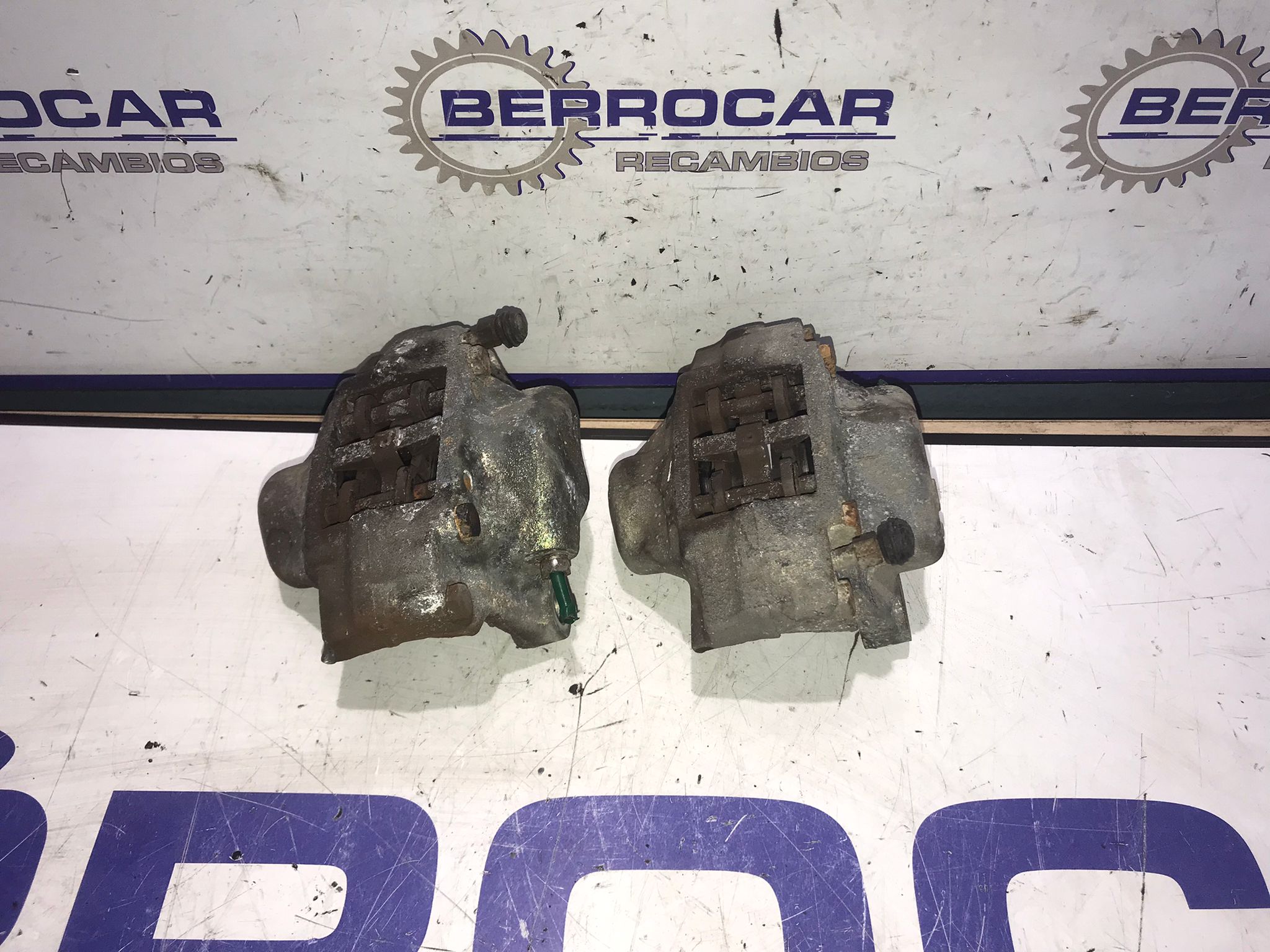 pinza_de_freno_delantera_izquierda_fn35725_saab_9_3_berlina_2_0_cat