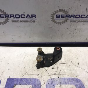 soporte_guia_puerta_corredera_497637g_renault_kangoo_1_5_dci_diesel_fap