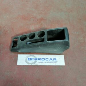 consola_central_589110f010_toyota_corolla_verso_r1_2_2_d_cat