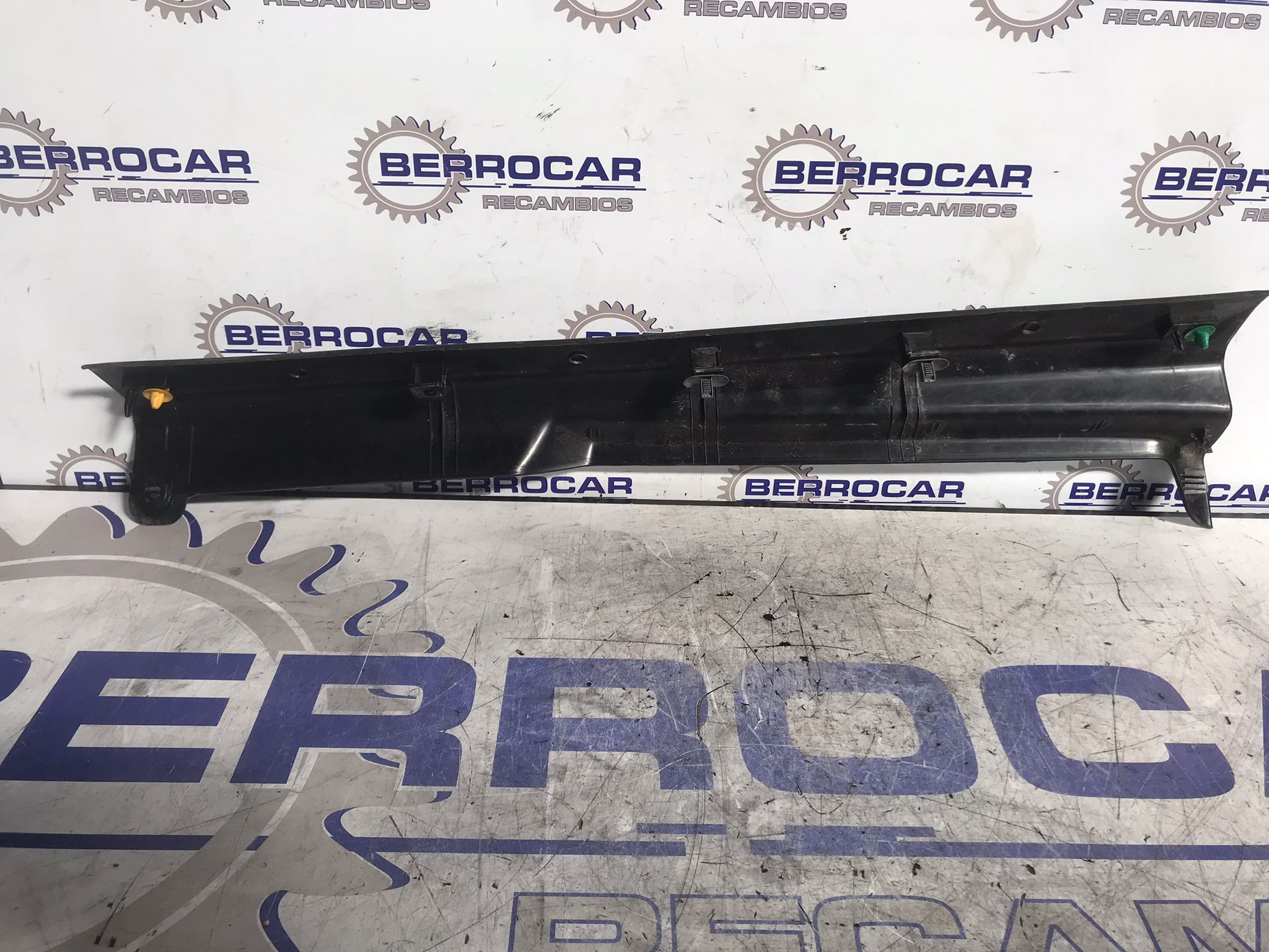 moldura_lateral_735488151_fiat_punto_evo_199_1_3_16v_jtd_cat