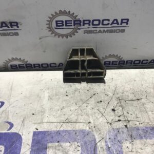 soporte_52562_0501c_toyota_avensis_berlina_t25_1_8_16v_cat