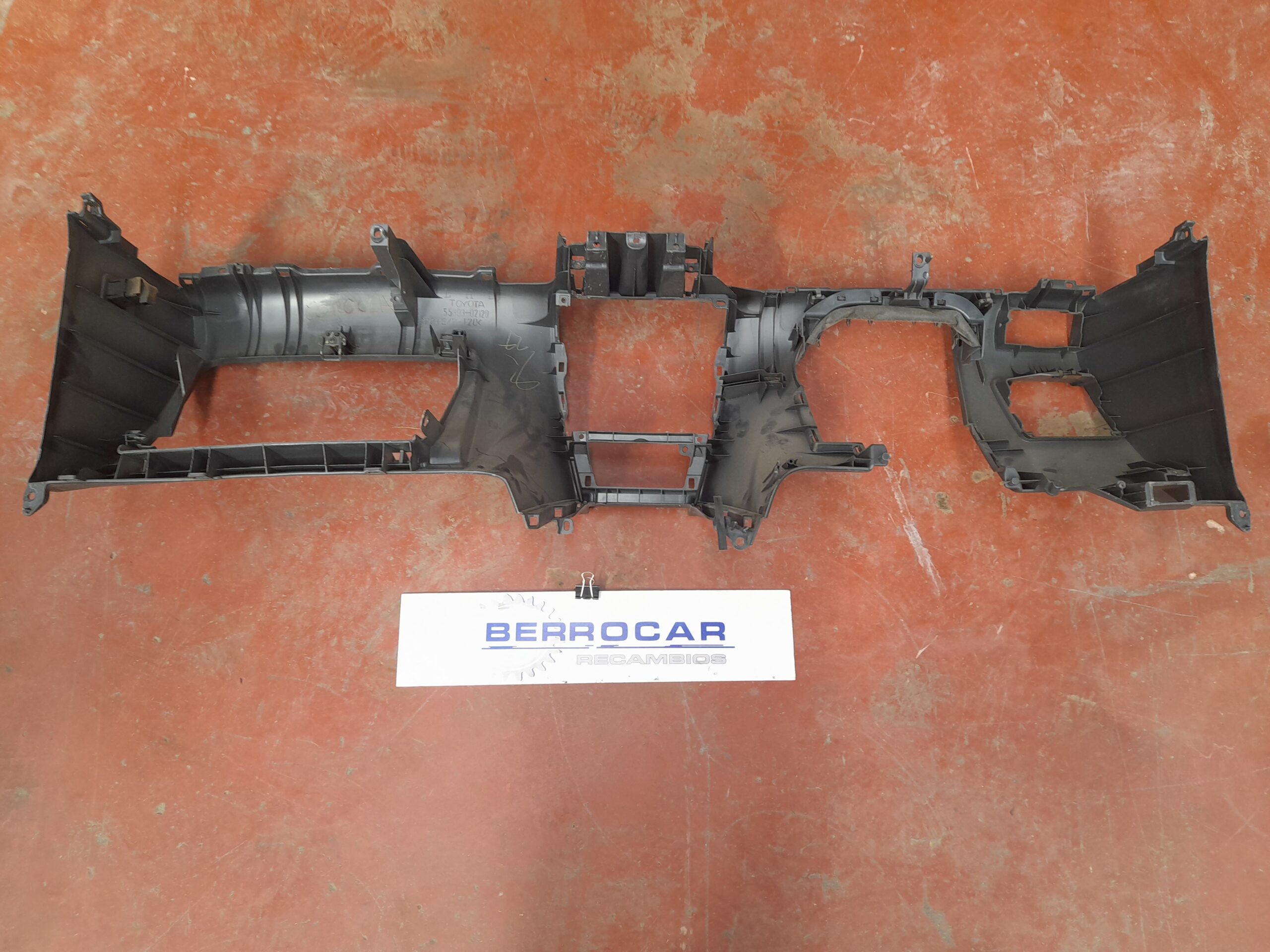 salpicadero_5530302120_toyota_corolla_e12_1_4_turbodiesel_cat