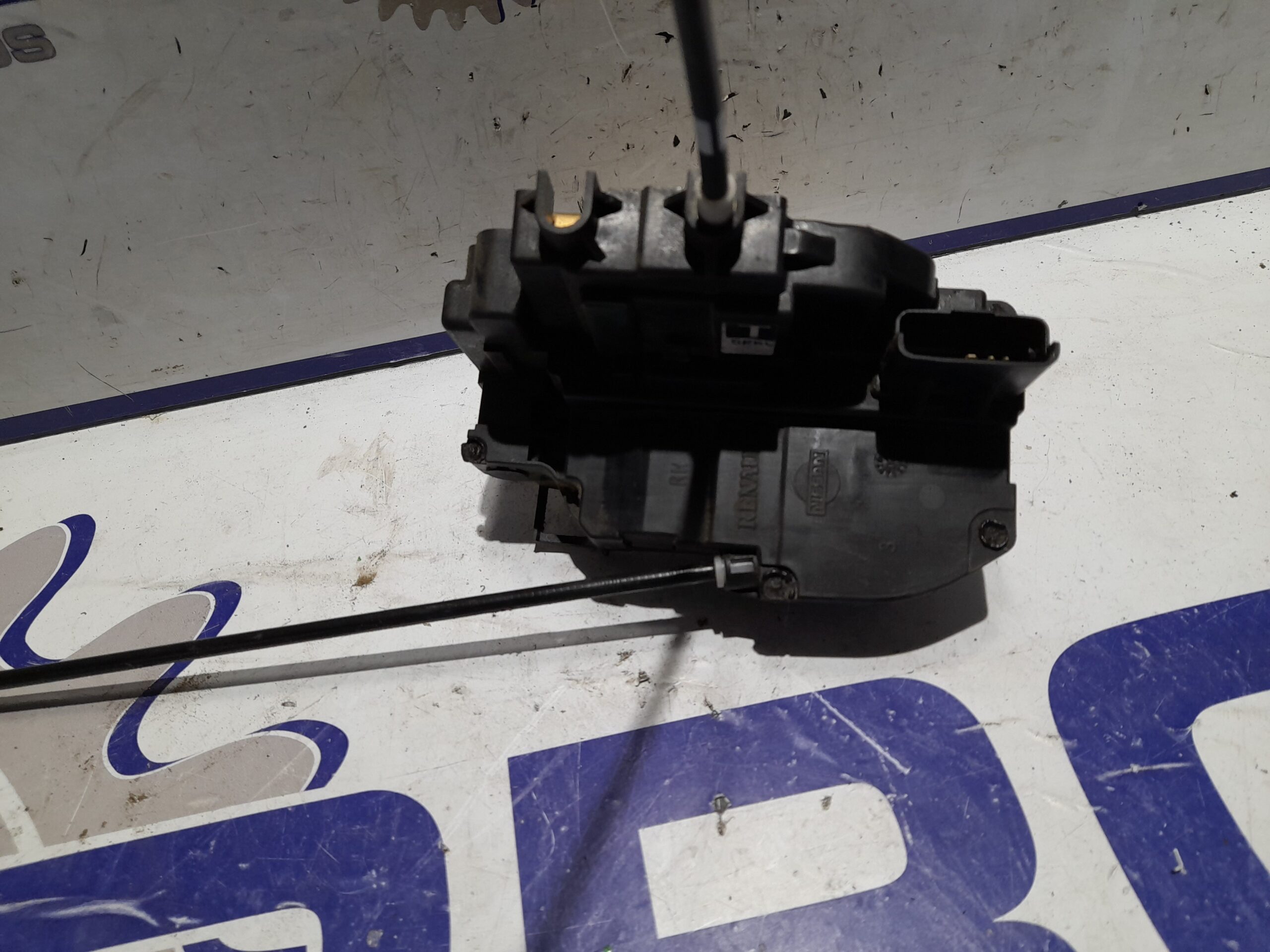 cerradura_puerta_delantera_derecha_80670ax603_nissan_micra_k12e_1_2_cat