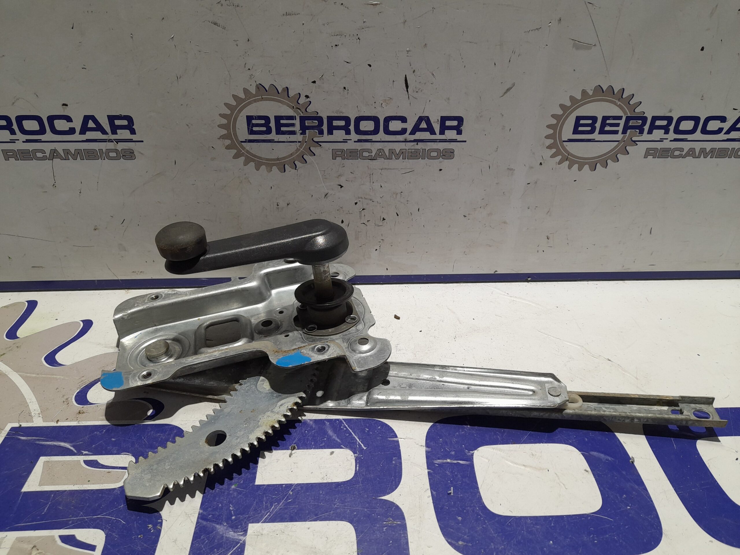 elevalunas_trasero_derecho_82720ax110_nissan_micra_k12e_1_2_cat