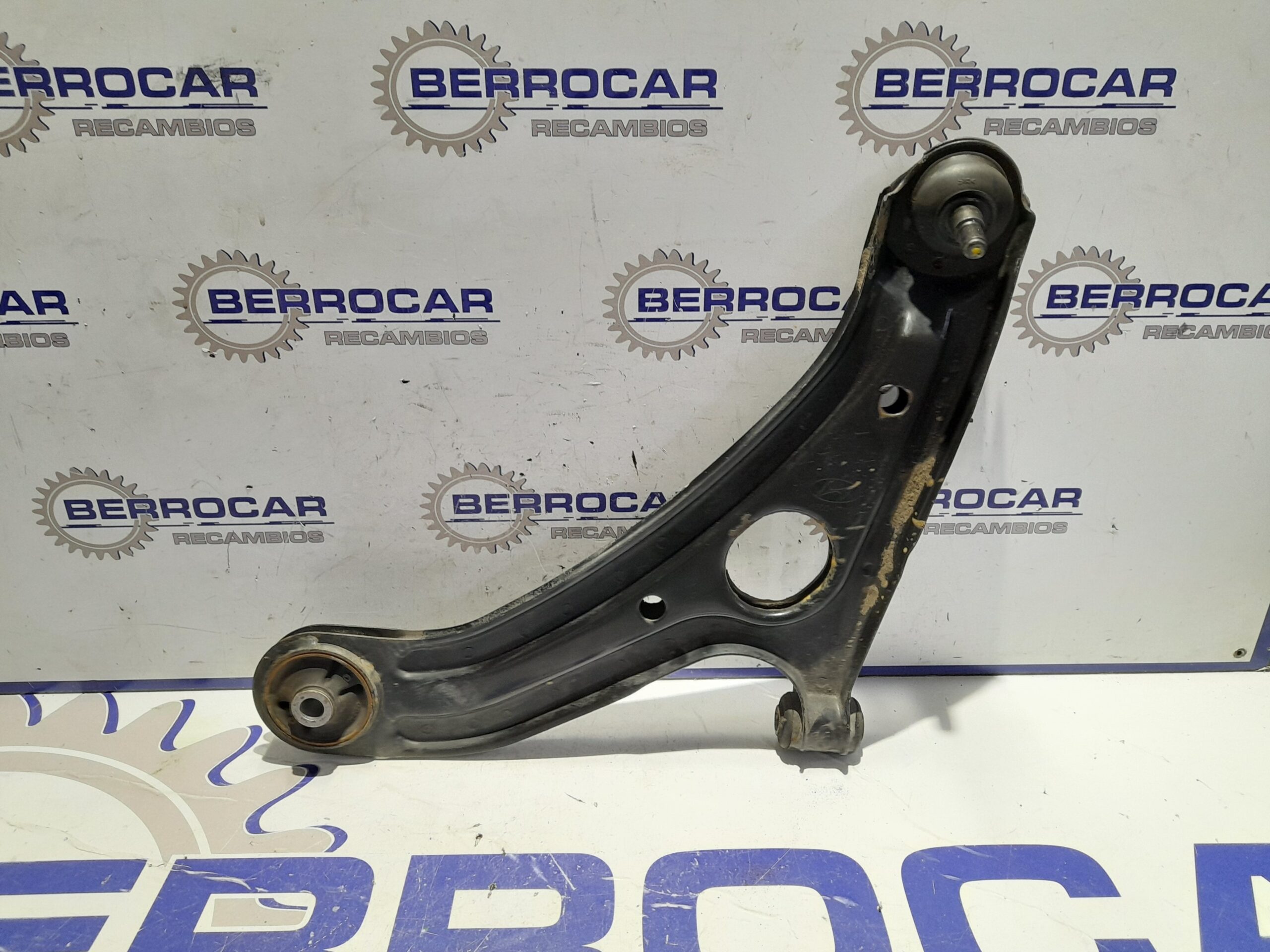 brazo_suspension_inferior_delantero_izquierdo_545001cxxx_hyundai_getz_tb_1_1_12v_cat