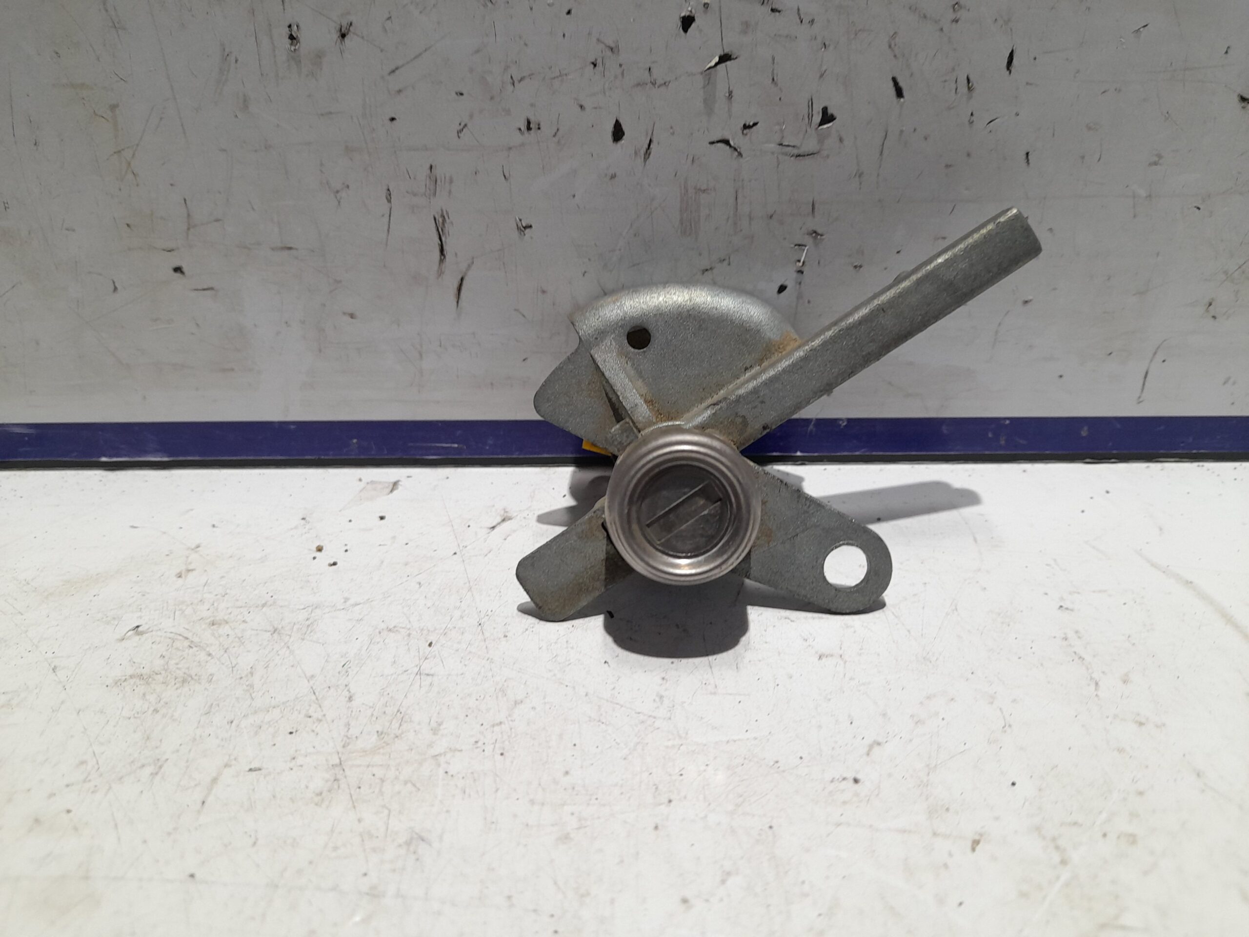 cerradura_puerta_delantera_derecha_hyundai_getz_tb