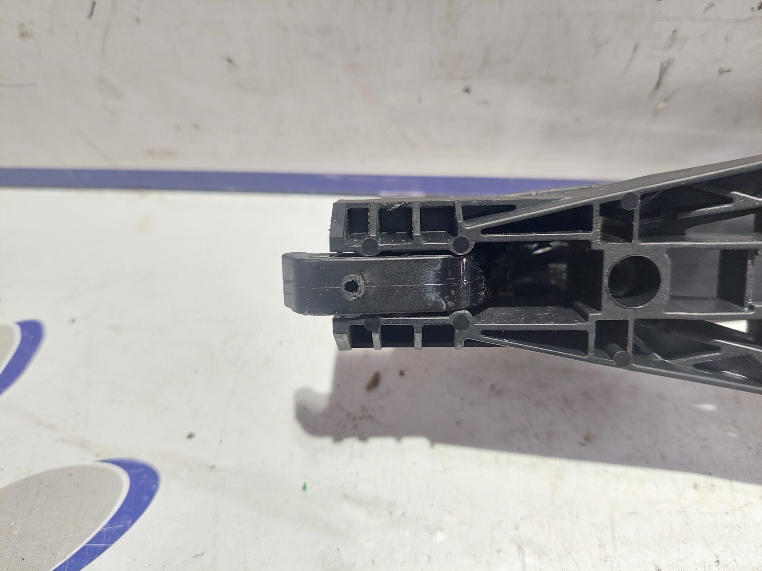 maneta_exterior_trasera_izquierda_13503117_opel_insignia_sports_tourer_2_0_cdti_cat