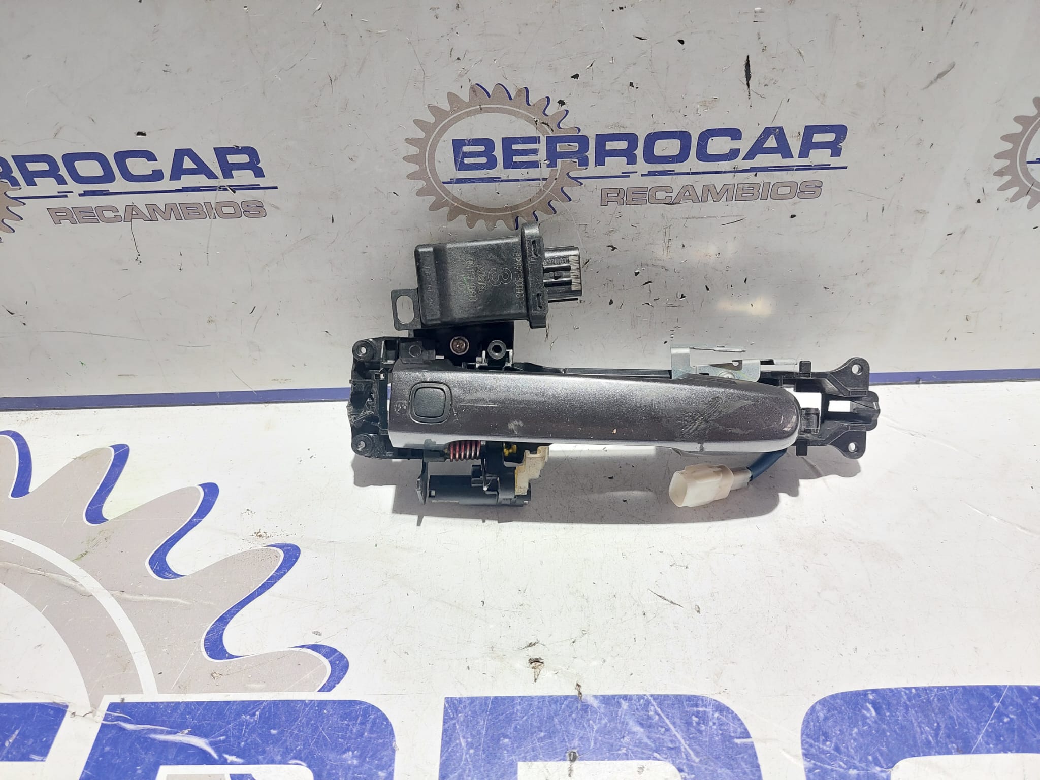 maneta_exterior_delantera_izquierda_8999130040_toyota_rav_4_2_2_d_4d_cat