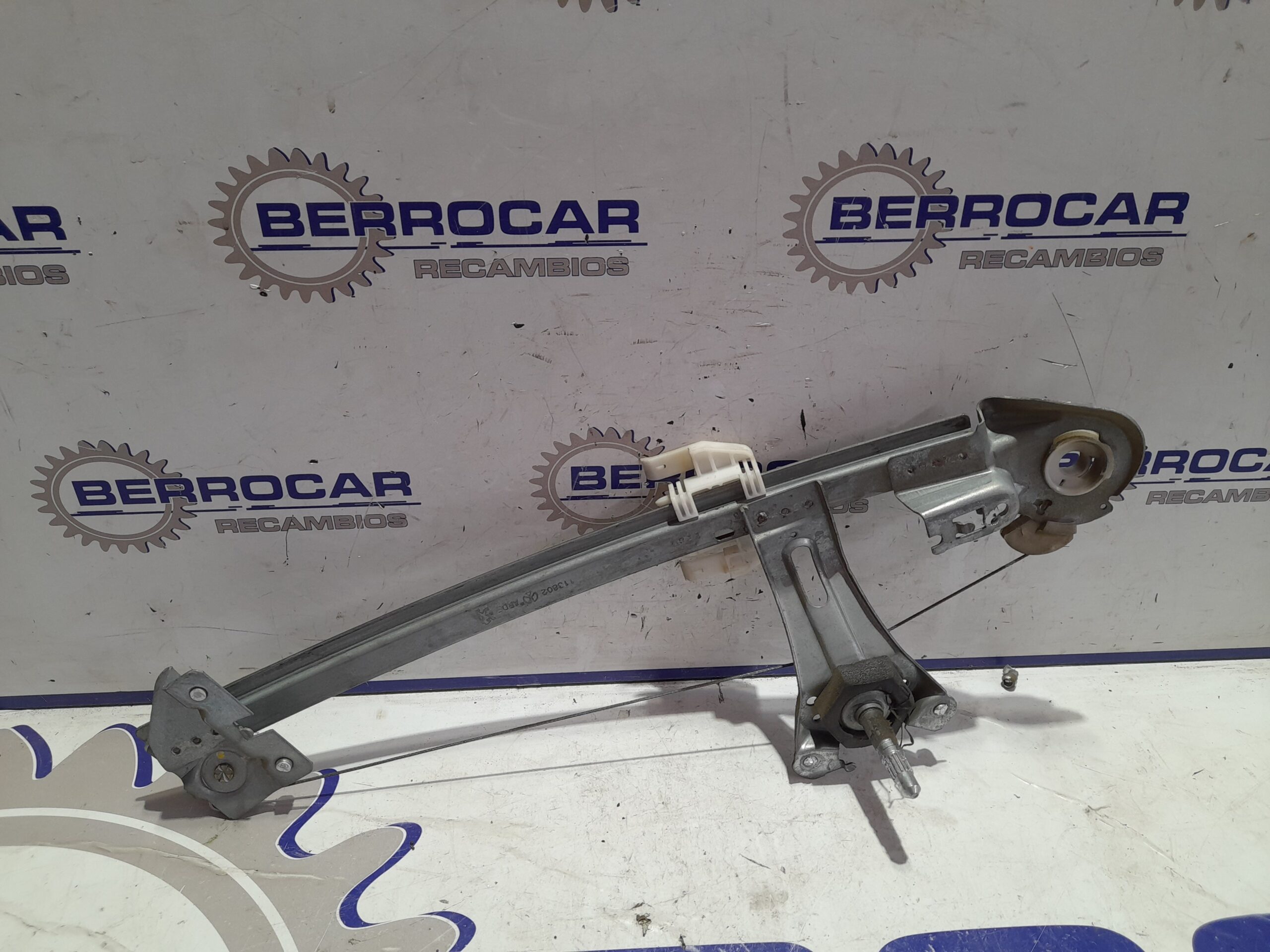 elevalunas_trasero_derecho_9623109680_peugeot_206_berlina_1_9_diesel