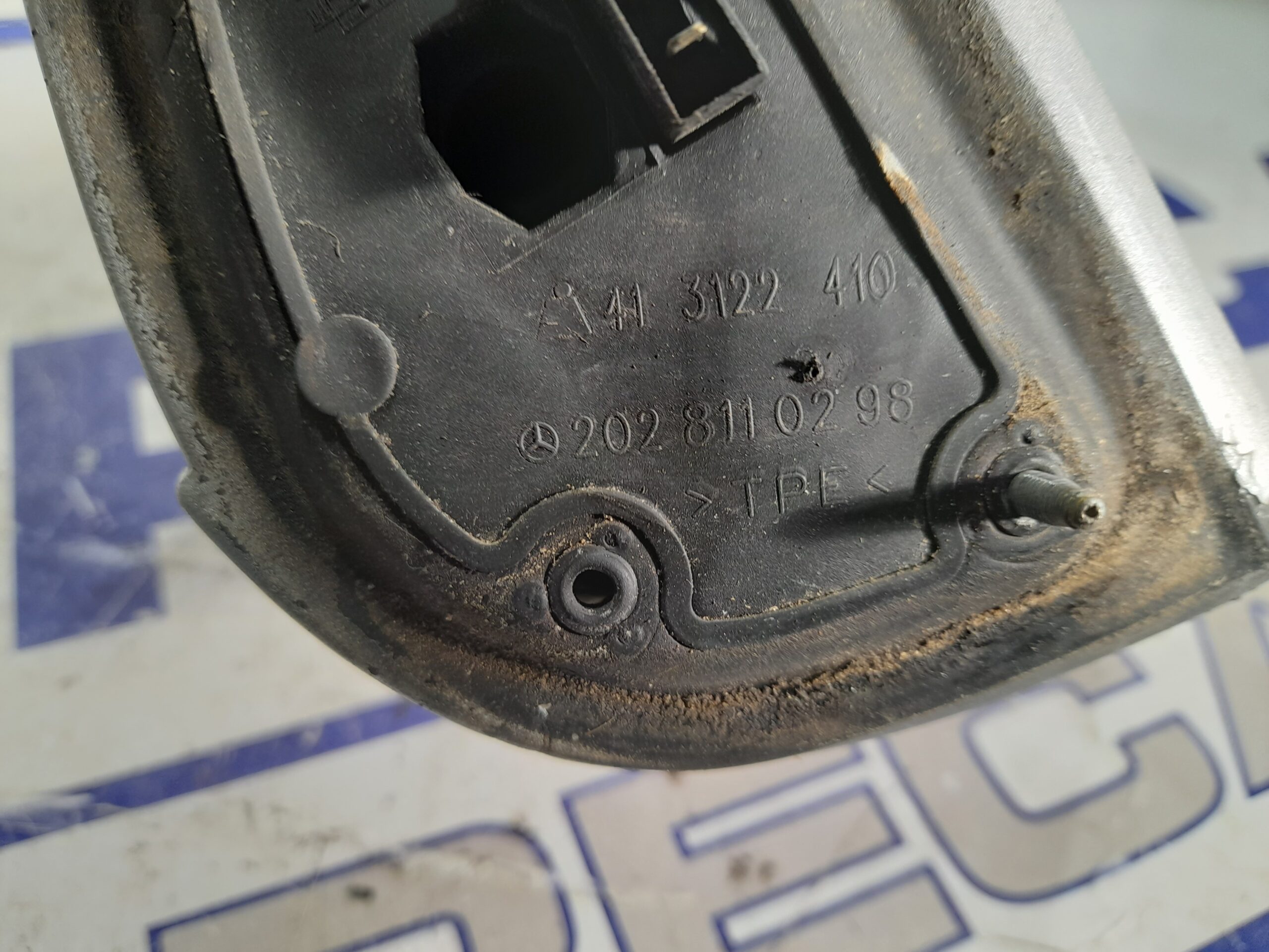 retrovisor_derecho_2028110298_mercedes_benz_clase_e_w210_berlina_diesel_3_0_diesel_cat