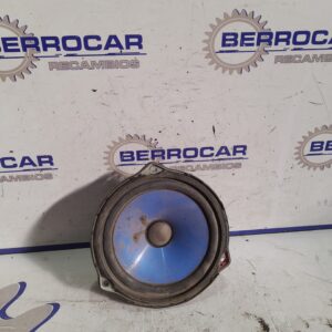 altavoz_963303e001_kia_sorento_2_5_crdi