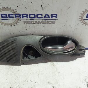 maneta_interior_trasera_derecha_a1687600661_mercedes_benz_clase_a_w168_1_4_cat