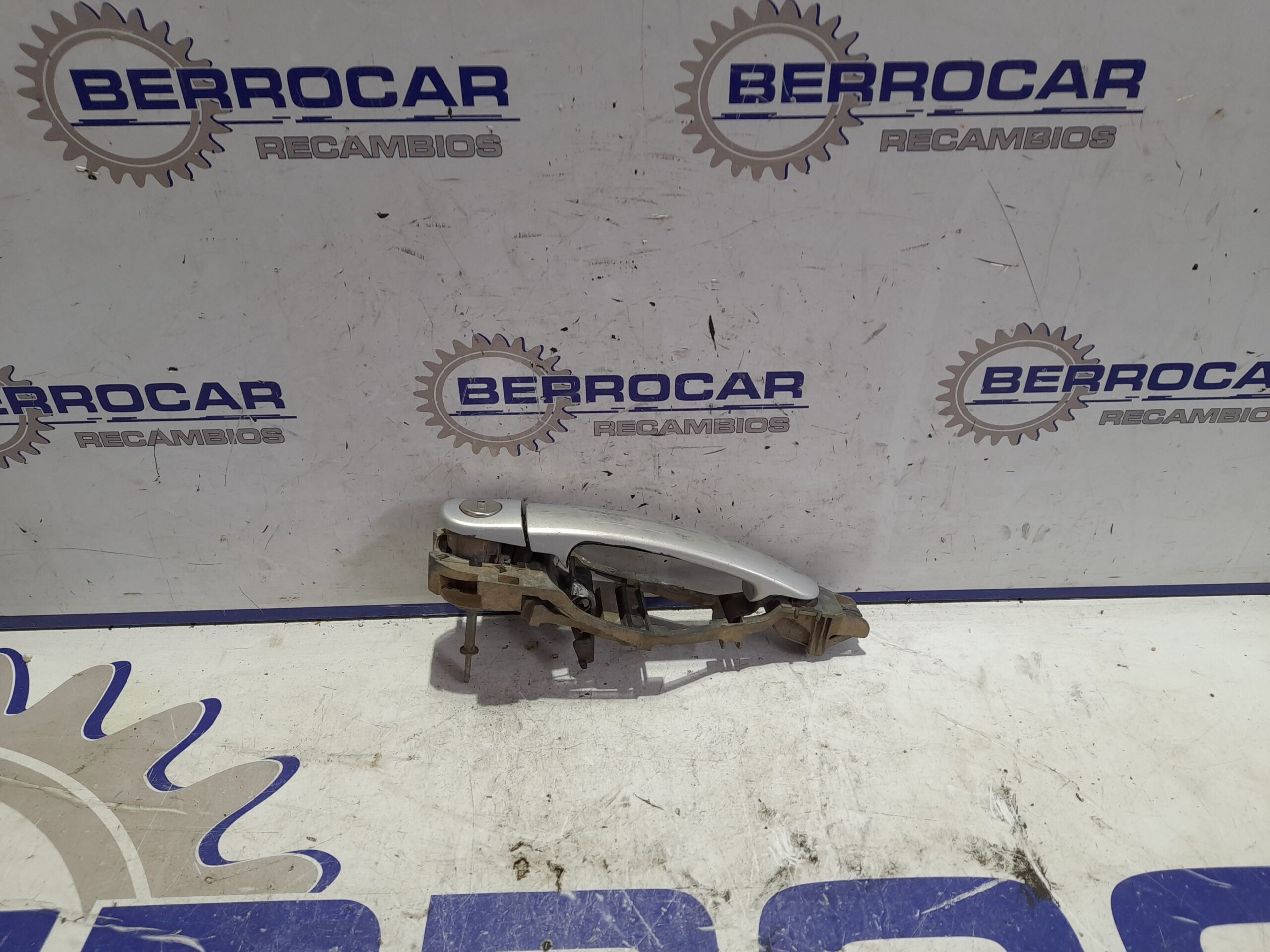 maneta_exterior_delantera_izquierda_3b0837207_volkswagen_passat_berlina_3b2_1_9_tdi