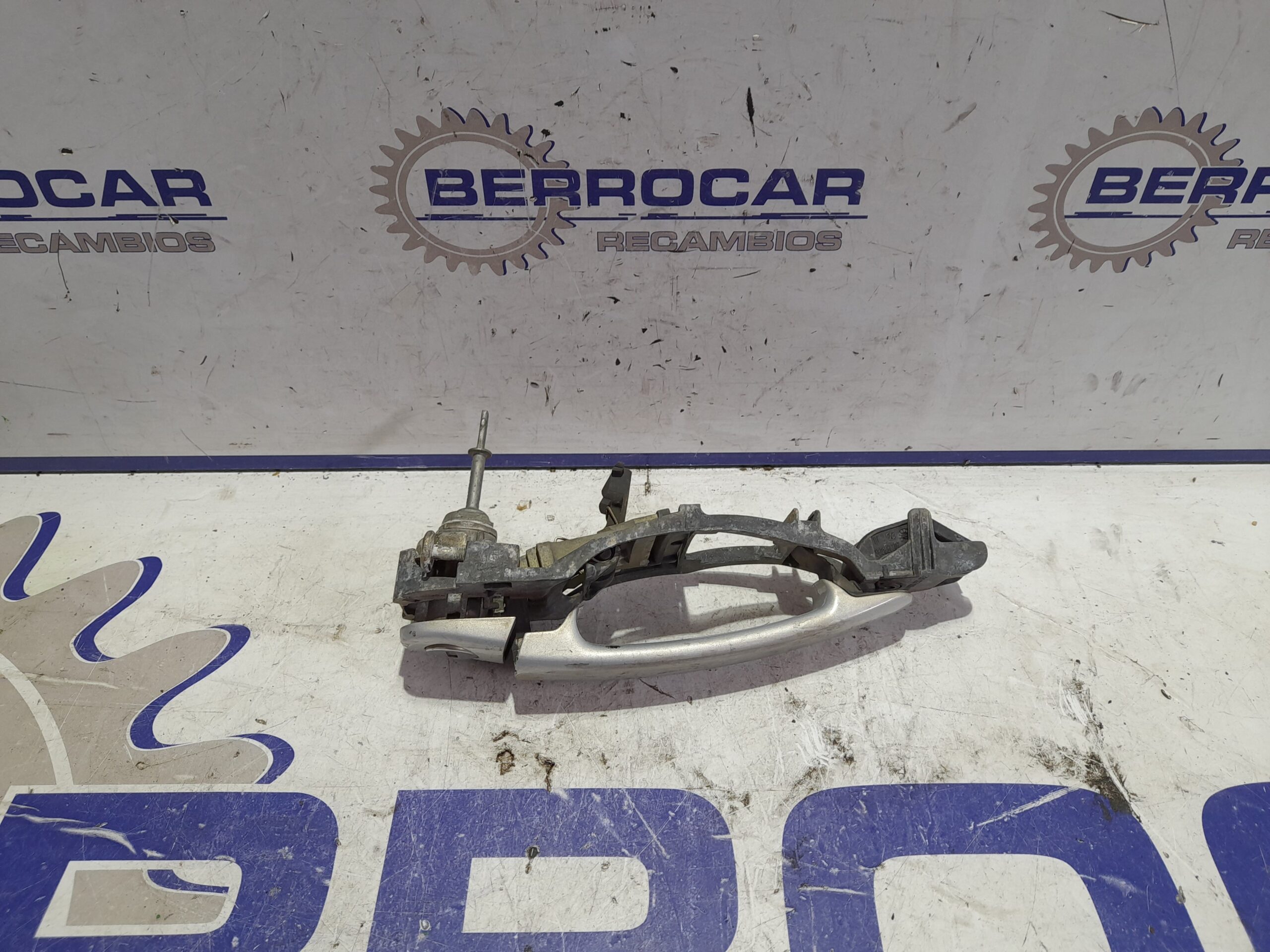 maneta_exterior_delantera_izquierda_3b0837207_volkswagen_passat_berlina_3b2_1_9_tdi