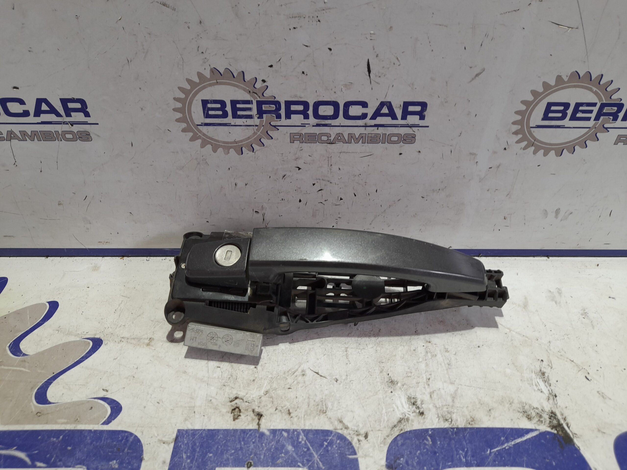 maneta_exterior_delantera_izquierda_92233089_opel_insignia_berlina_2_0_16v_cdti