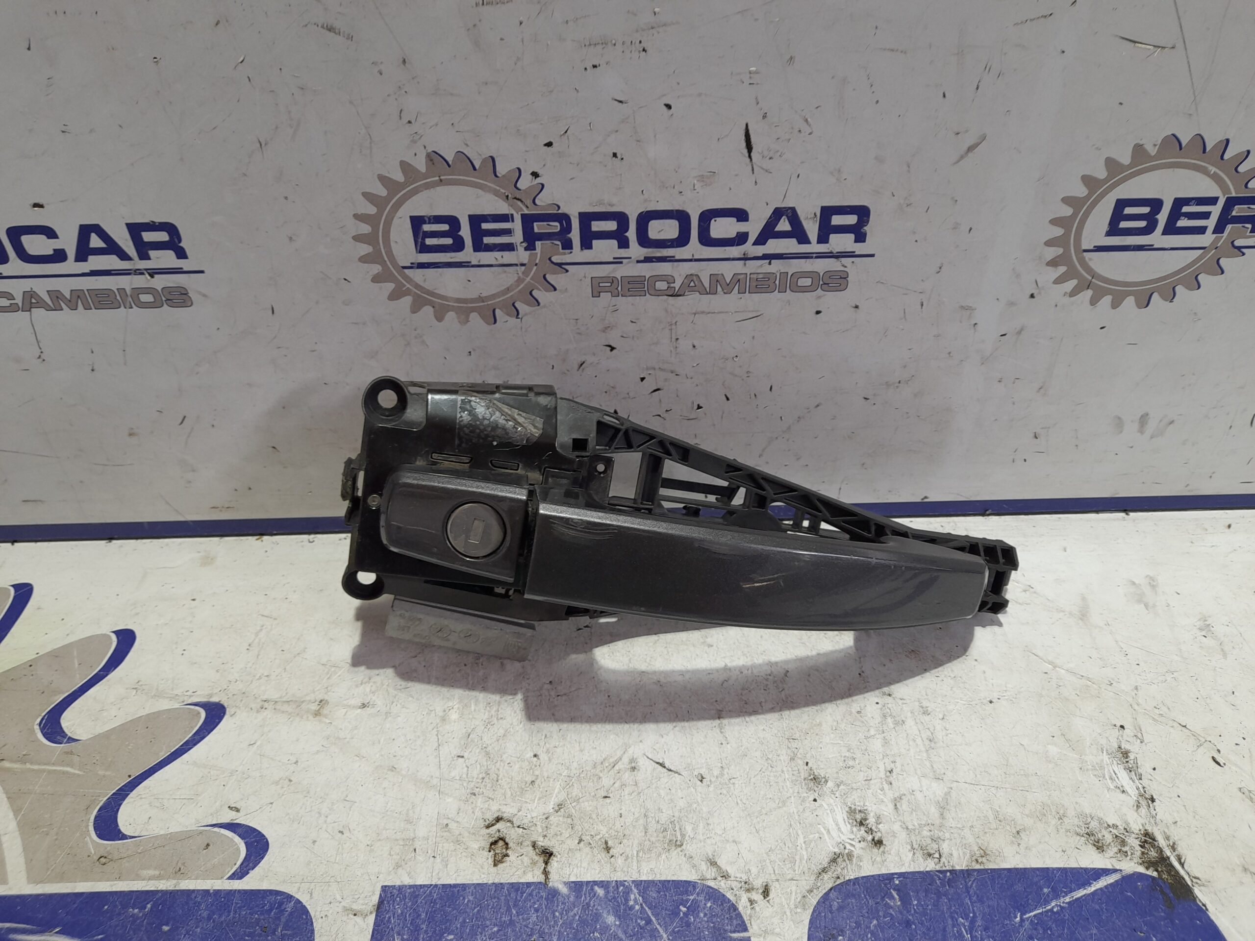 maneta_exterior_delantera_izquierda_92233089_opel_insignia_berlina_2_0_16v_cdti