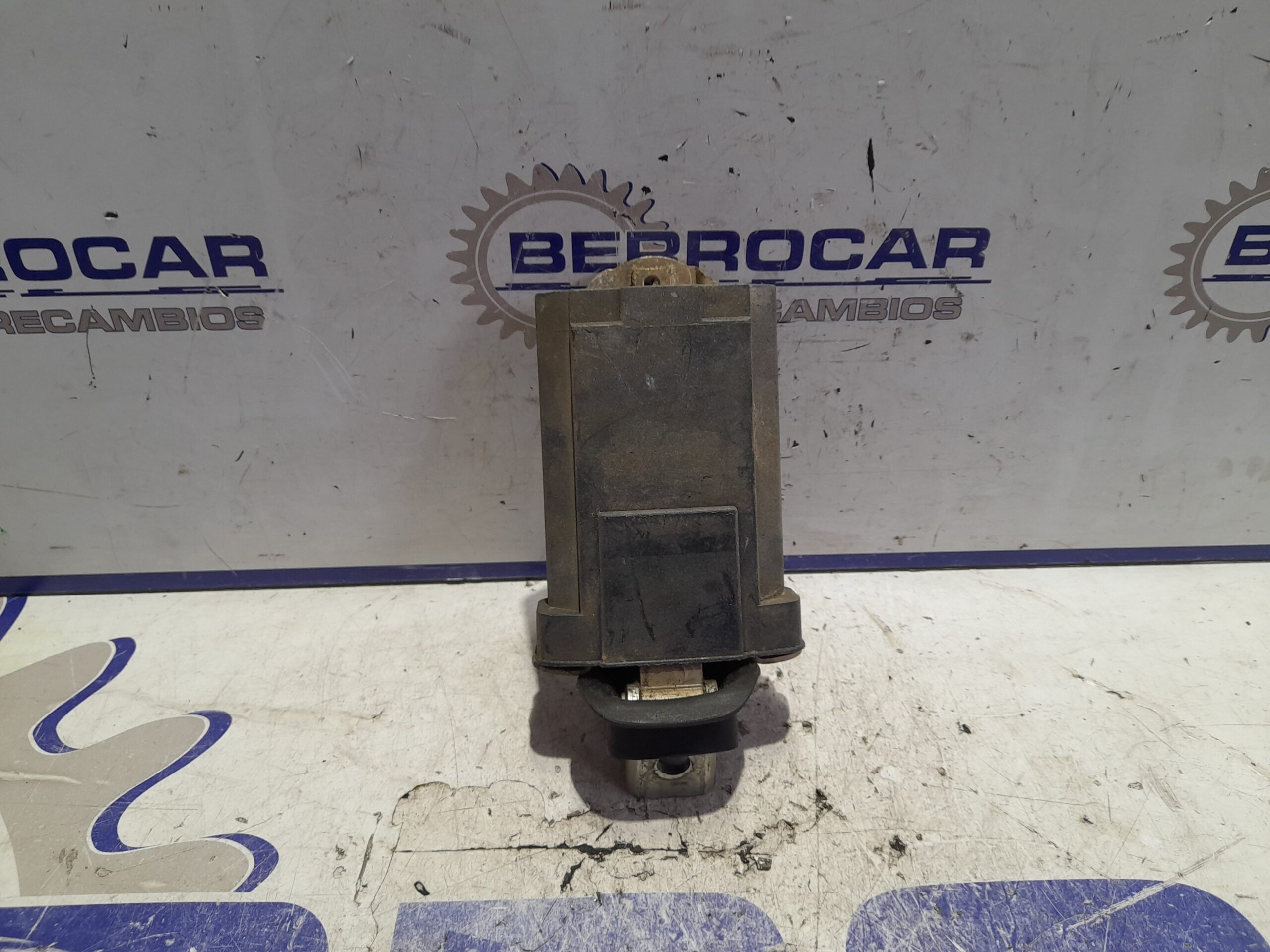 freno_de_puerta_a1687200116_mercedes_benz_clase_a_w168_1_4_cat