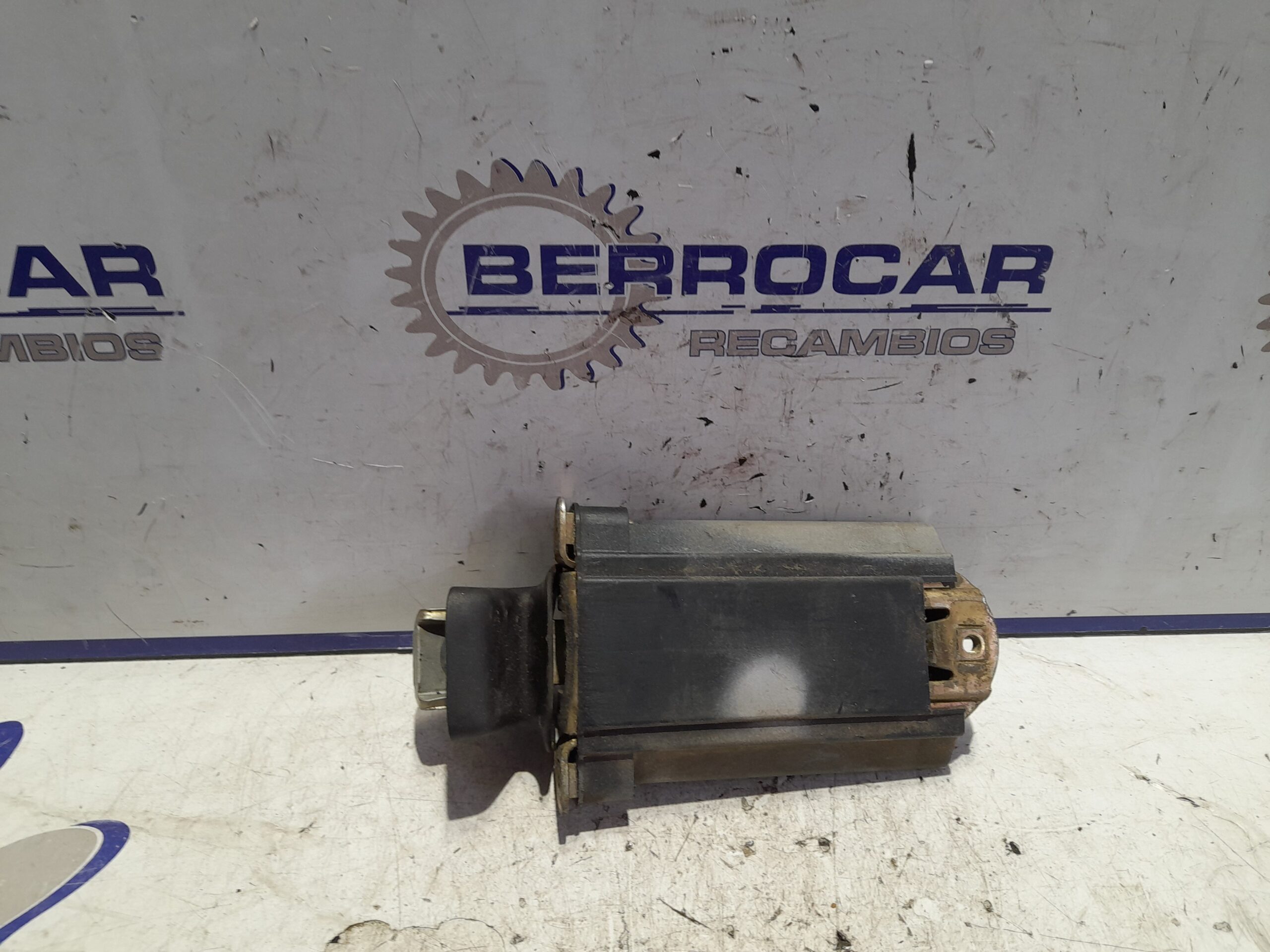 freno_de_puerta_a1687200116_mercedes_benz_clase_a_w168_1_4_cat