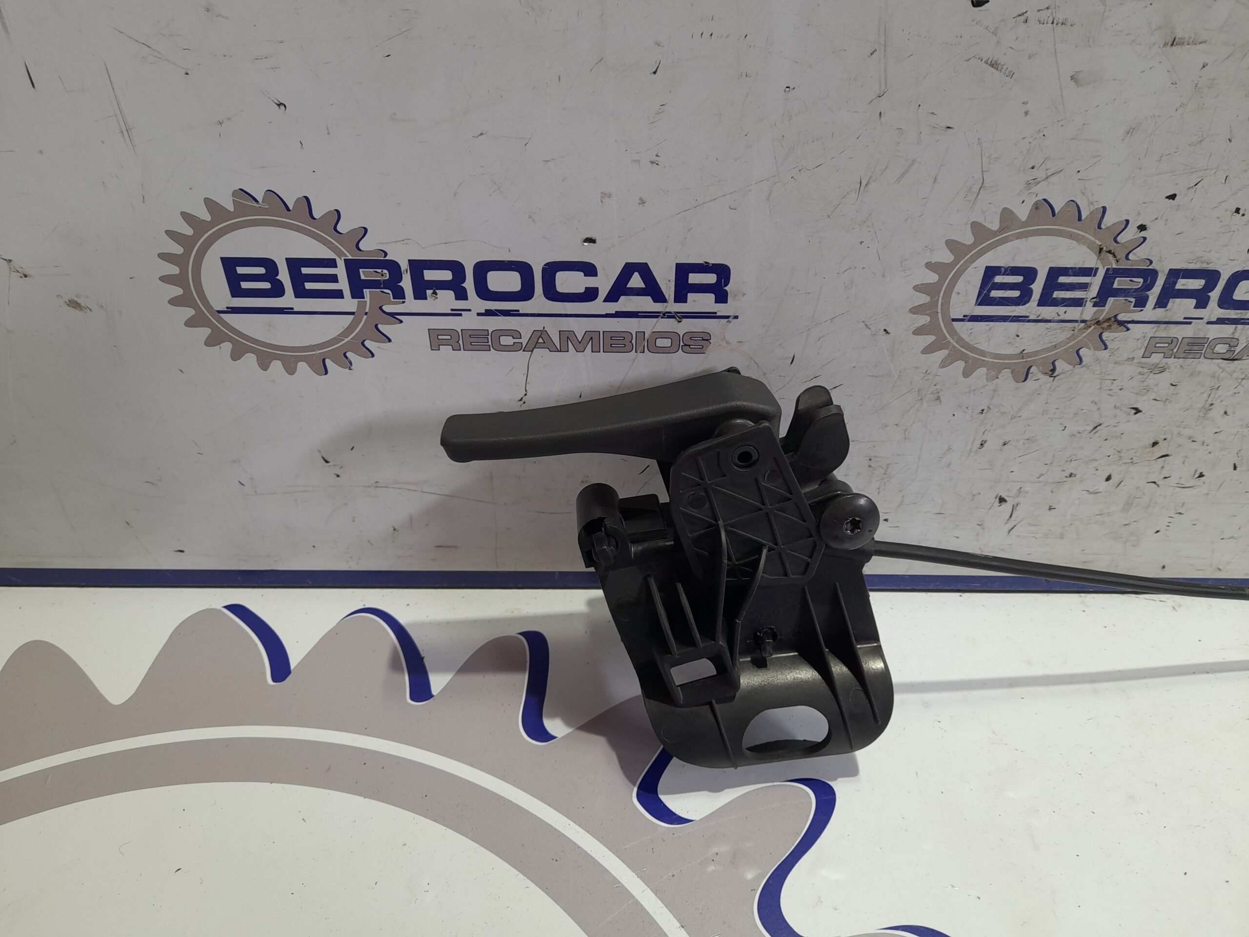 tirador_capot_9801080580_peugeot_expert_furgon_1_6_blue_hdi_fap