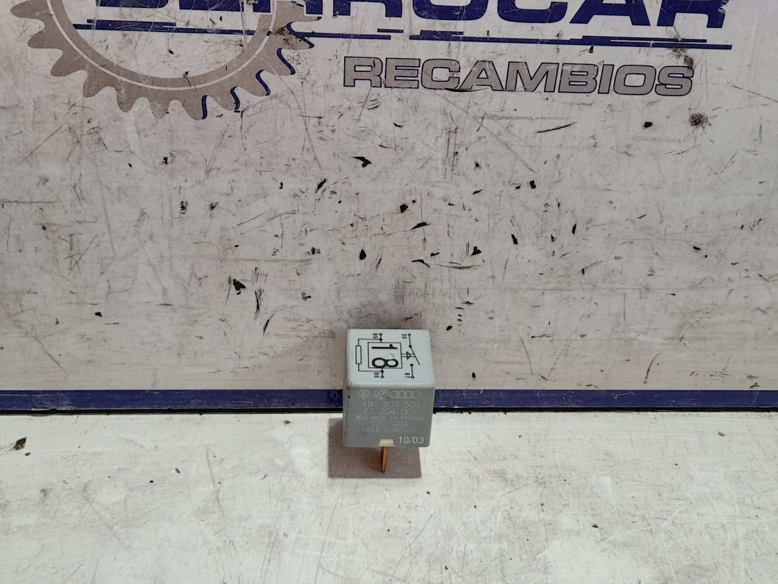 rele_191937503_volkswagen_polo_9n1_1_2