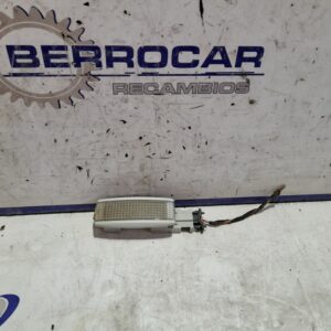 luz_interior_380947113_volkswagen_polo_9n1_1_2