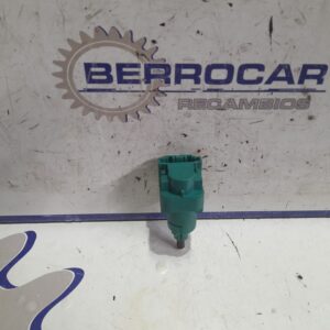 interruptor_1c0945511a_volkswagen_polo_9n1_1_2