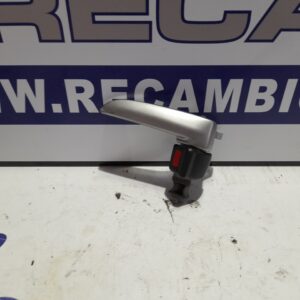 maneta_interior_trasera_izquierda_d351_59_330c02_mazda_3_berlina_bk_1_6_16v_cat