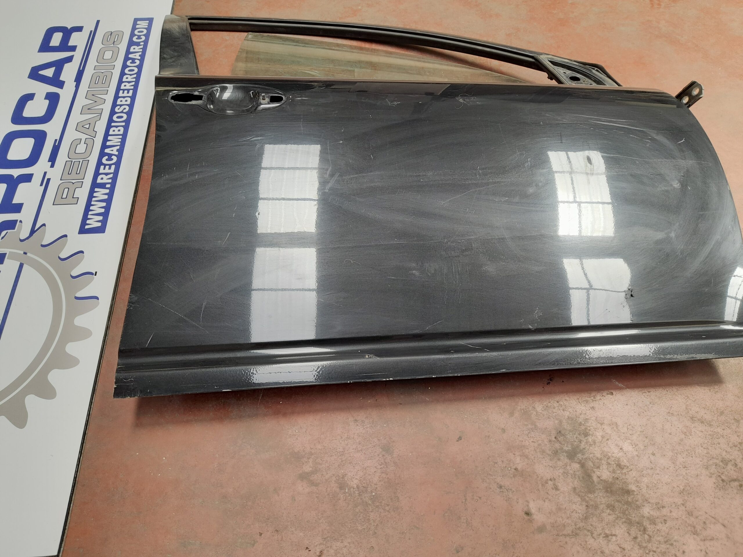 puerta_delantera_derecha_6700105050_toyota_avensis_berlina_t25_1_8_16v_cat