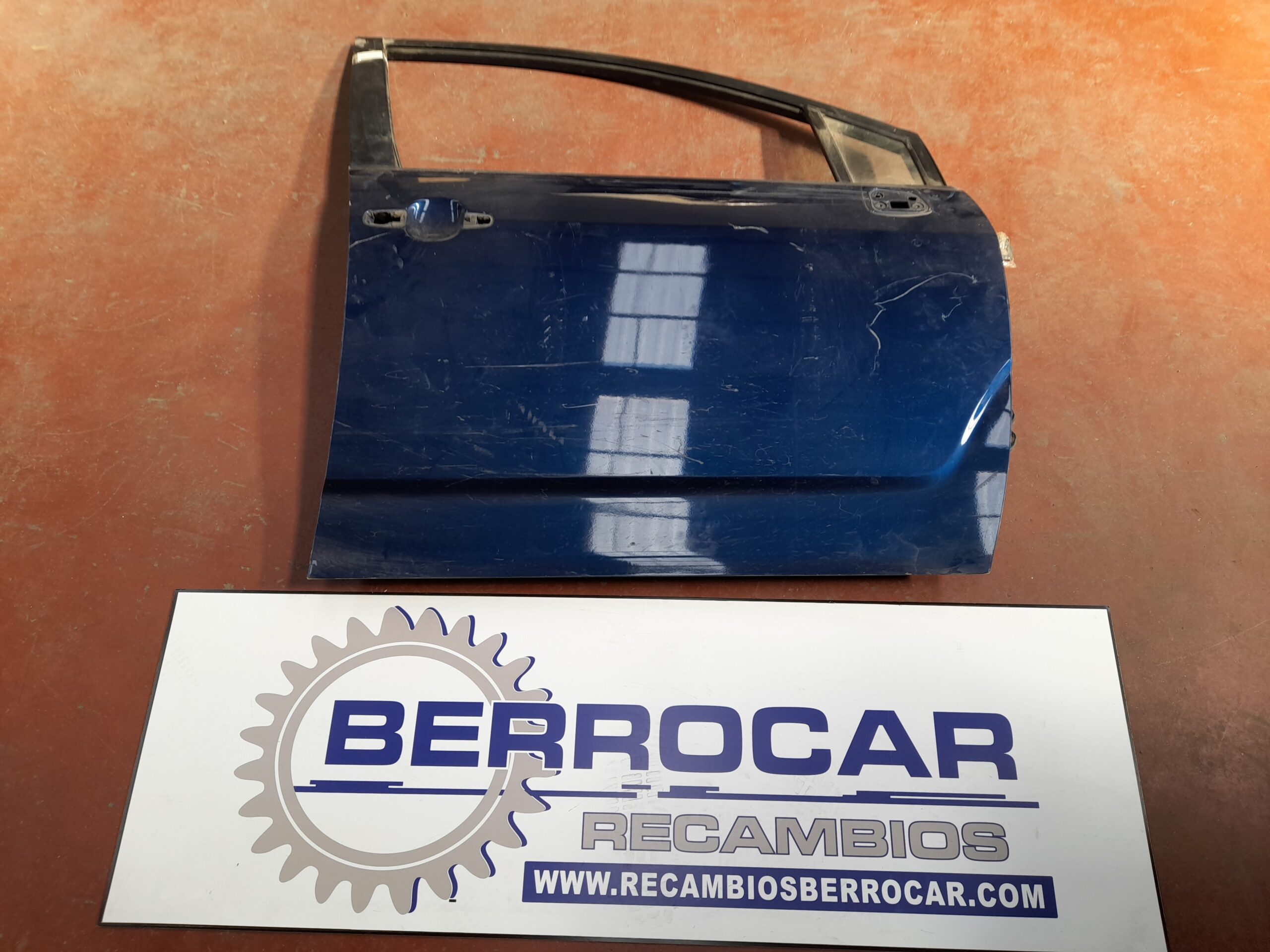 puerta_delantera_derecha_670010f010_toyota_corolla_verso_r1_2_2_d_cat