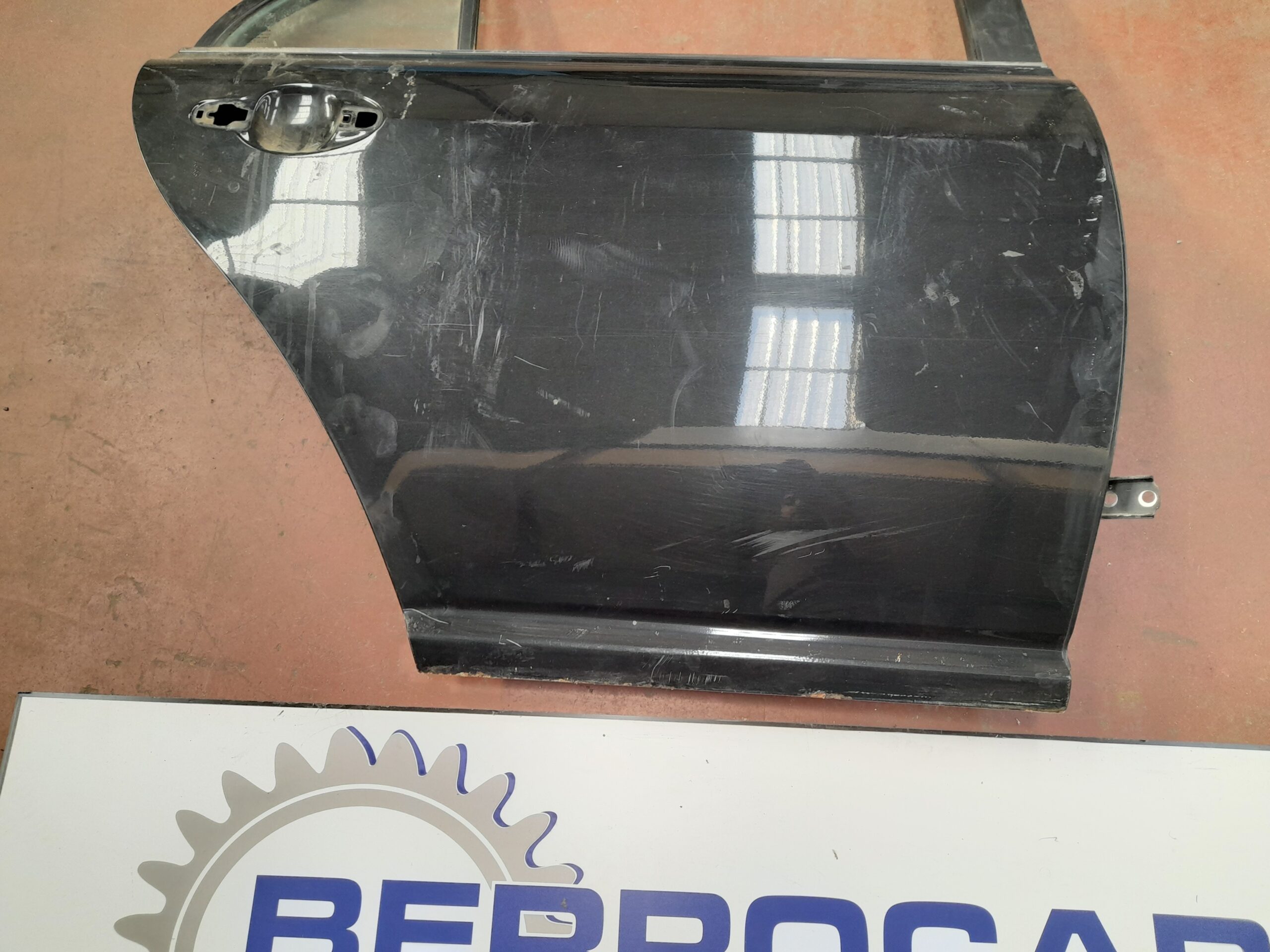 puerta_trasera_derecha_6700305110_toyota_avensis_berlina_t25_1_8_16v_cat