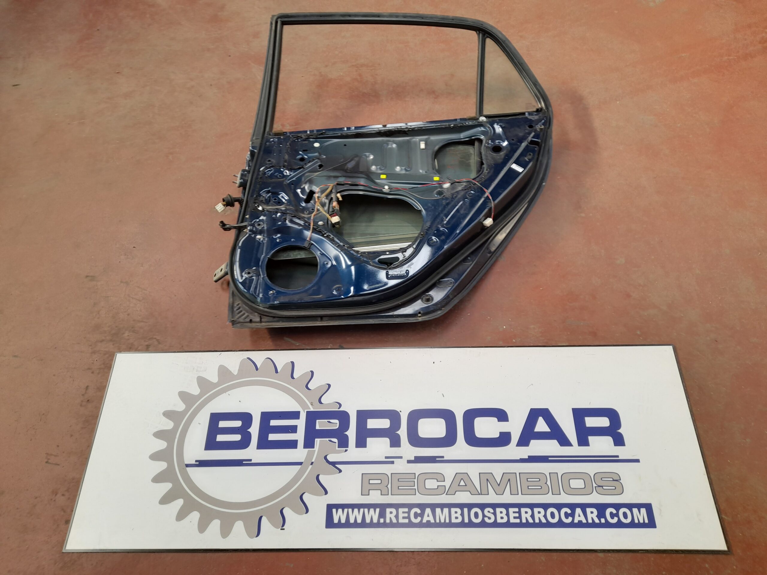 puerta_trasera_derecha_6700302170_toyota_corolla_e12_1_4_turbodiesel_cat