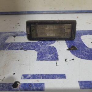 piloto_matricula_8200013577_renault_scenic_ii