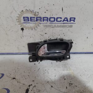 maneta_interior_delantera_izquierda_9683446877_peugeot_5008_2_0_blue_hdi_fap