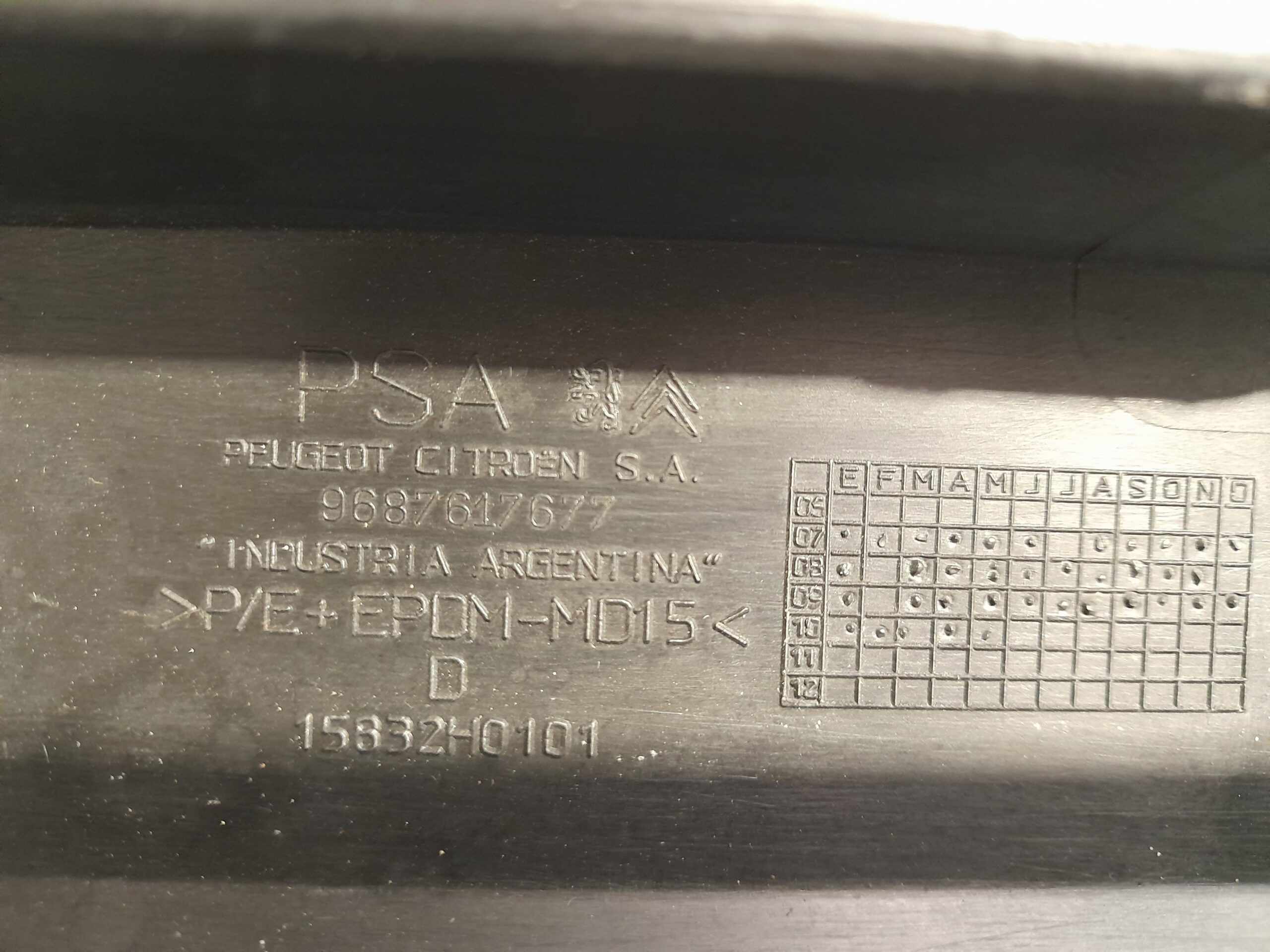 faldon_lateral_9687617677_citr_n_c4_cactus