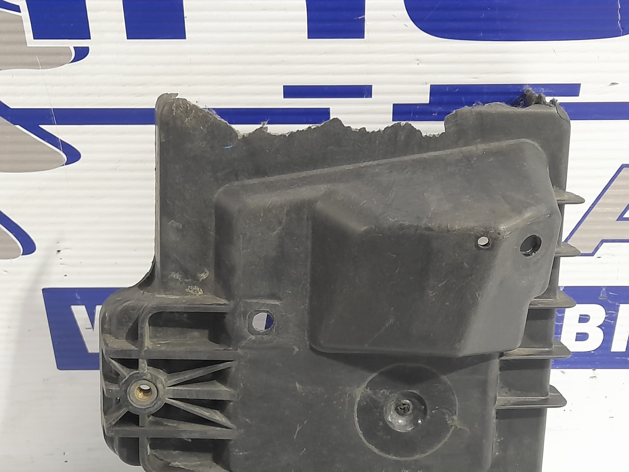 tapa_bateria_24449812_opel_zafira_a_elegance