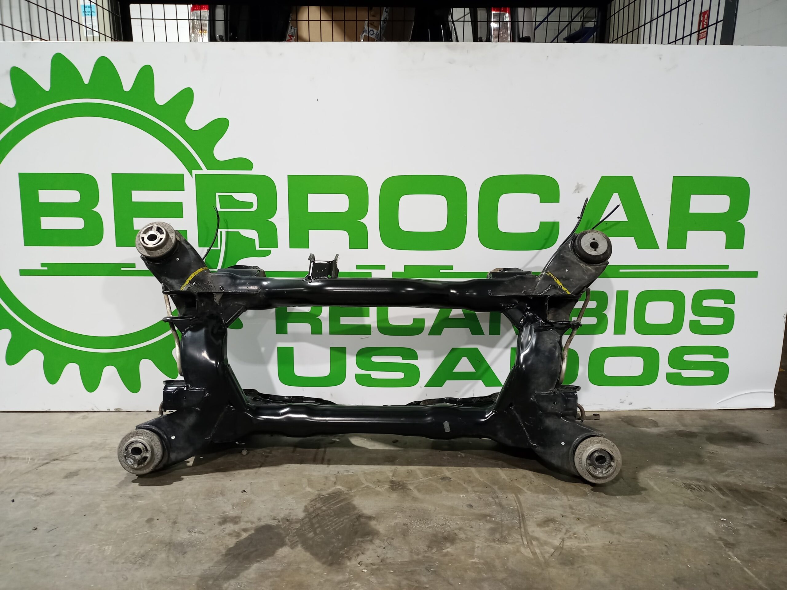 puente_trasero_4z7505235_audi_a6_berlina_4b2_2_5_tdi_quattro