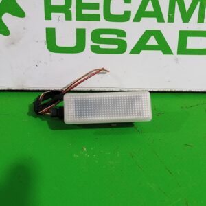 luz_interior_6972605_bmw_serie_3_touring_e91_2_0_16v