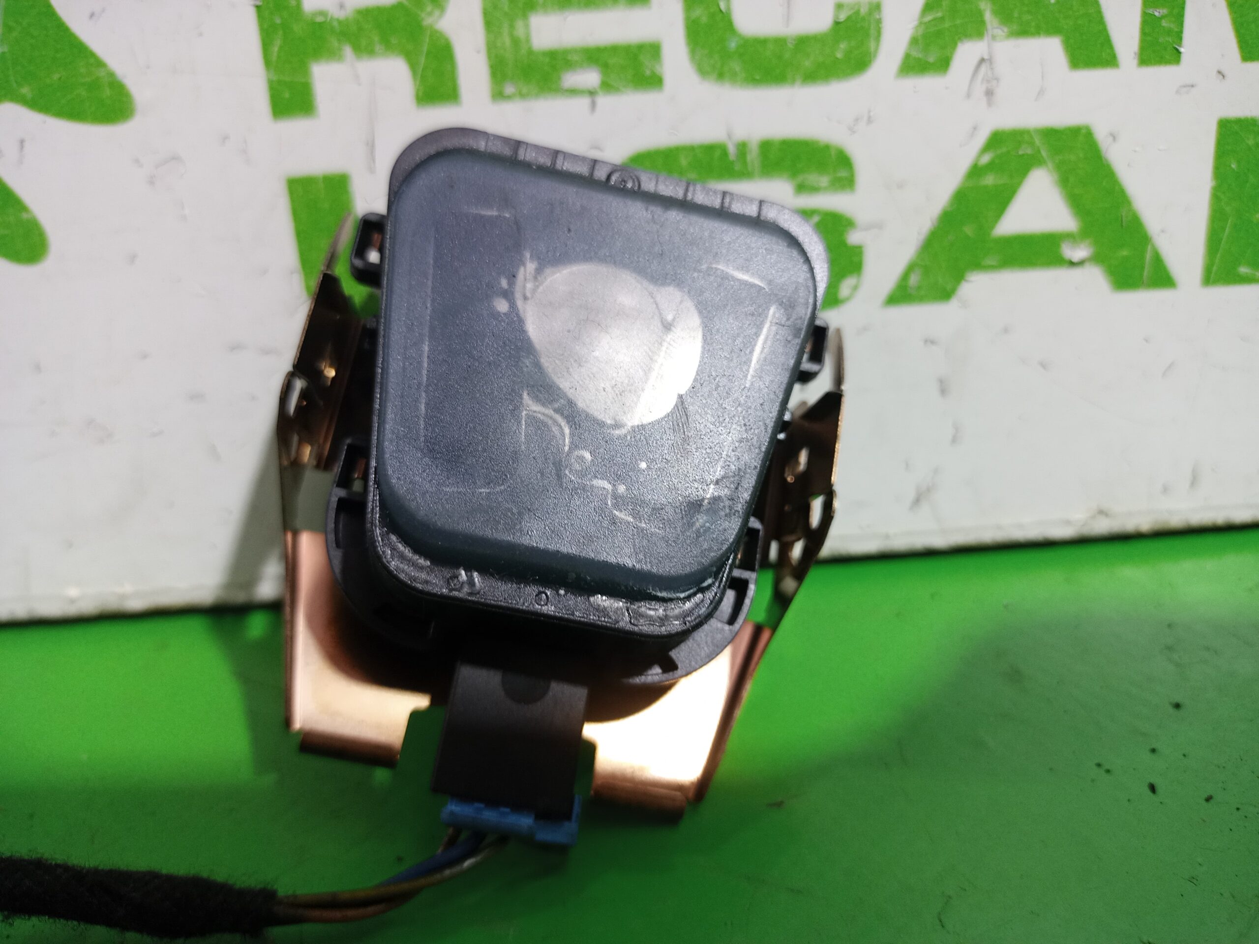 sensor_9665925480_peugeot_508_active