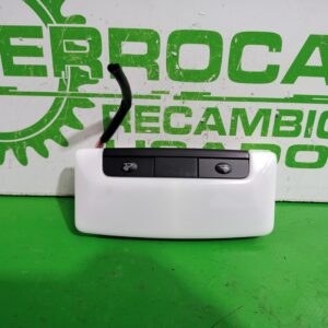 luz_interior_264106ca0a_nissan_qashqai_ii_j11_j11_1_3_dig_t