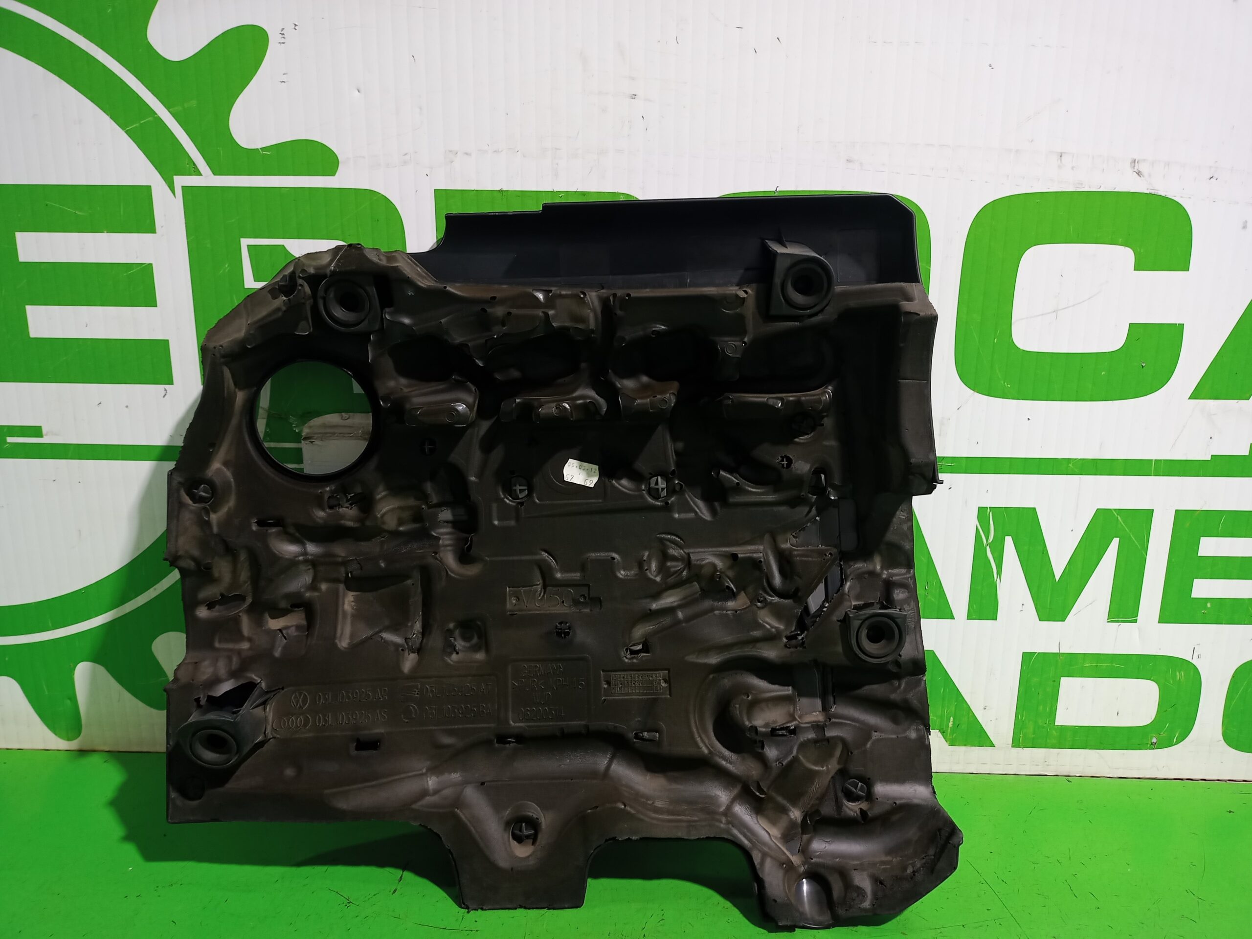 cubierta_motor_03l103925ar_volkswagen_golf_vi_5k1_advance