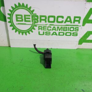 caja_precalentamiento_0281003038_volkswagen_golf_vi_5k1_advance