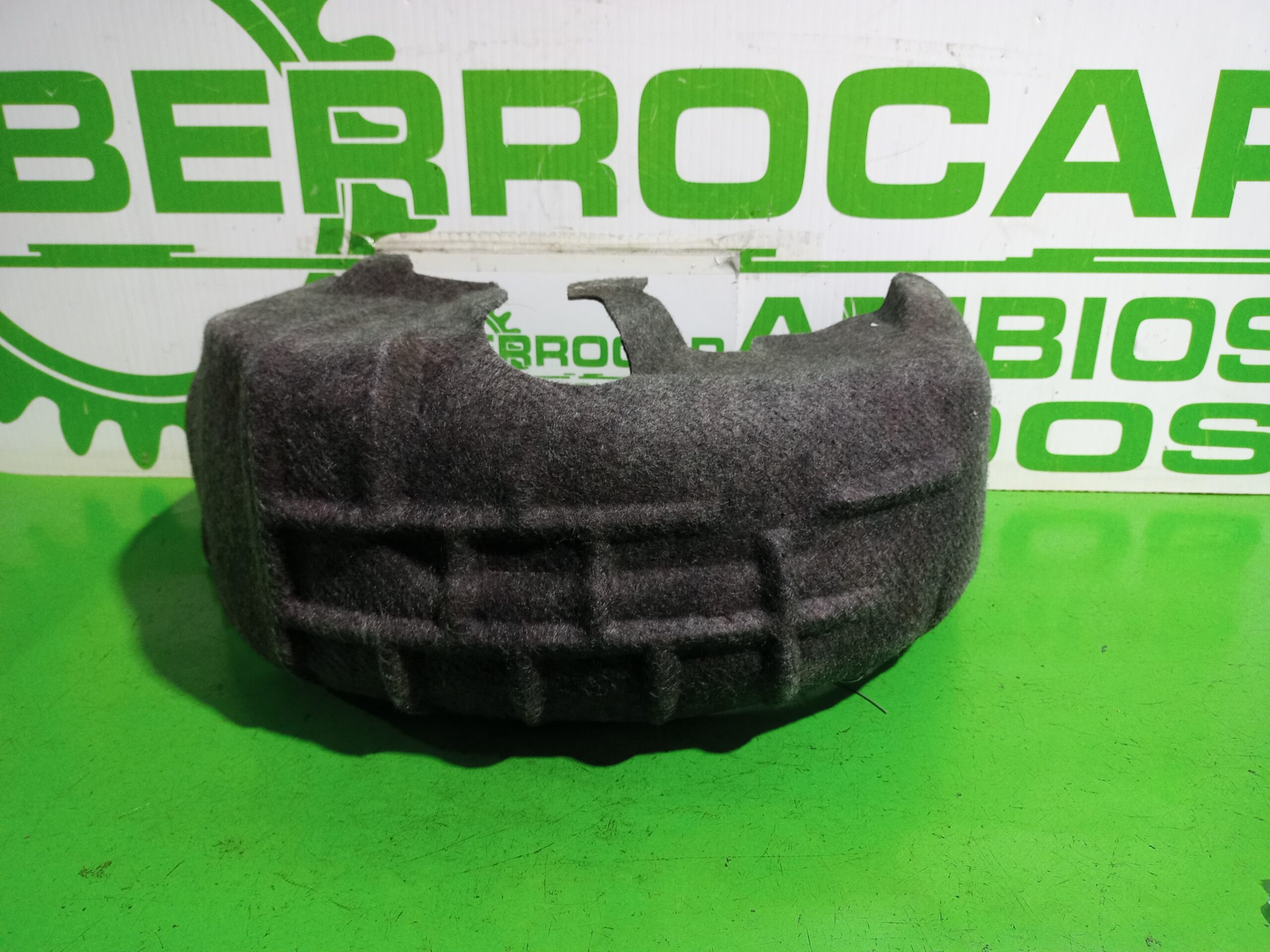 paso_rueda_trasero_derecho_5k0810972d_volkswagen_golf_vi_5k1_advance