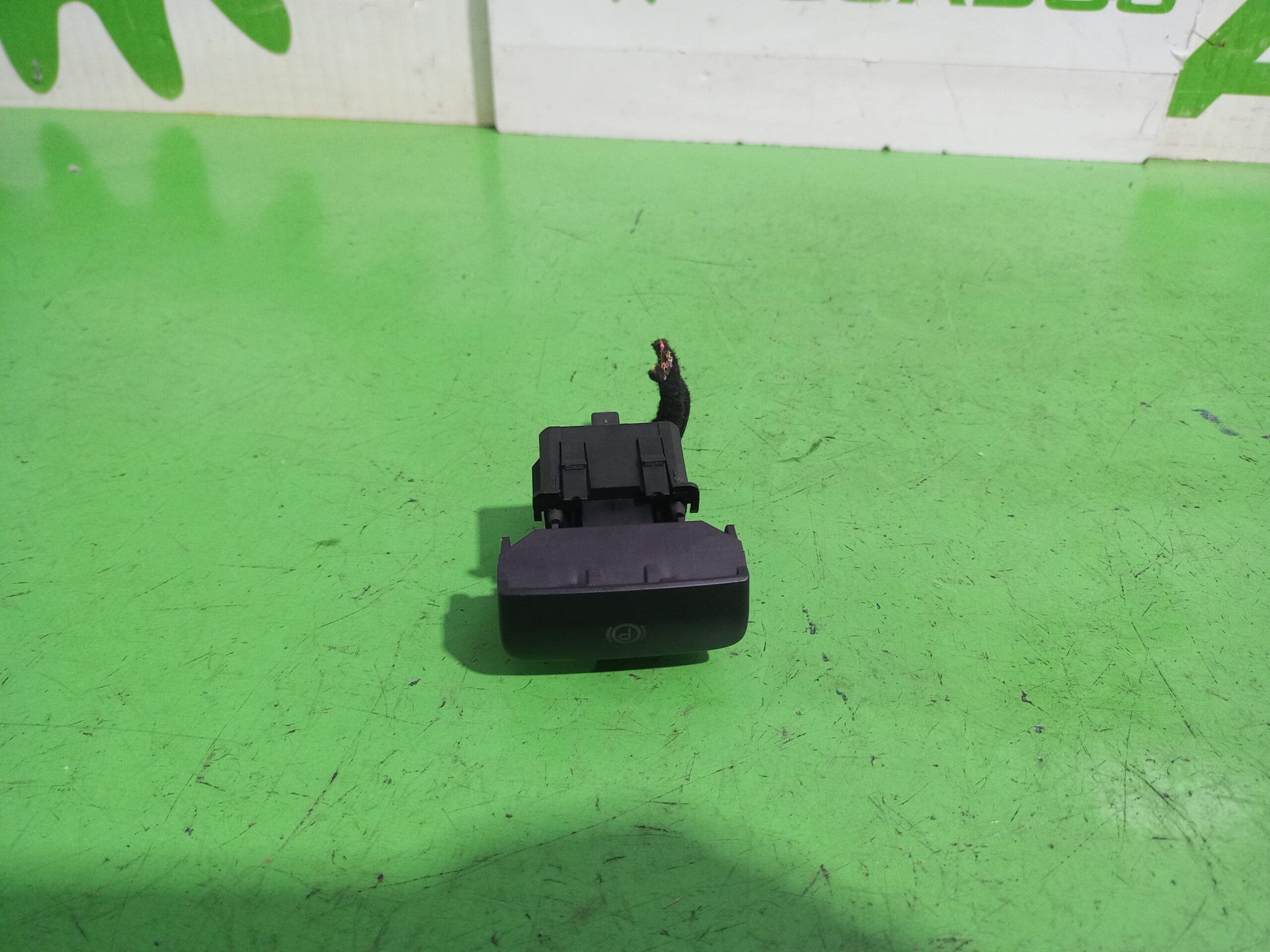 freno_de_mano_electrico_965519227703_citr_n_c4_grand_picasso_exclusive