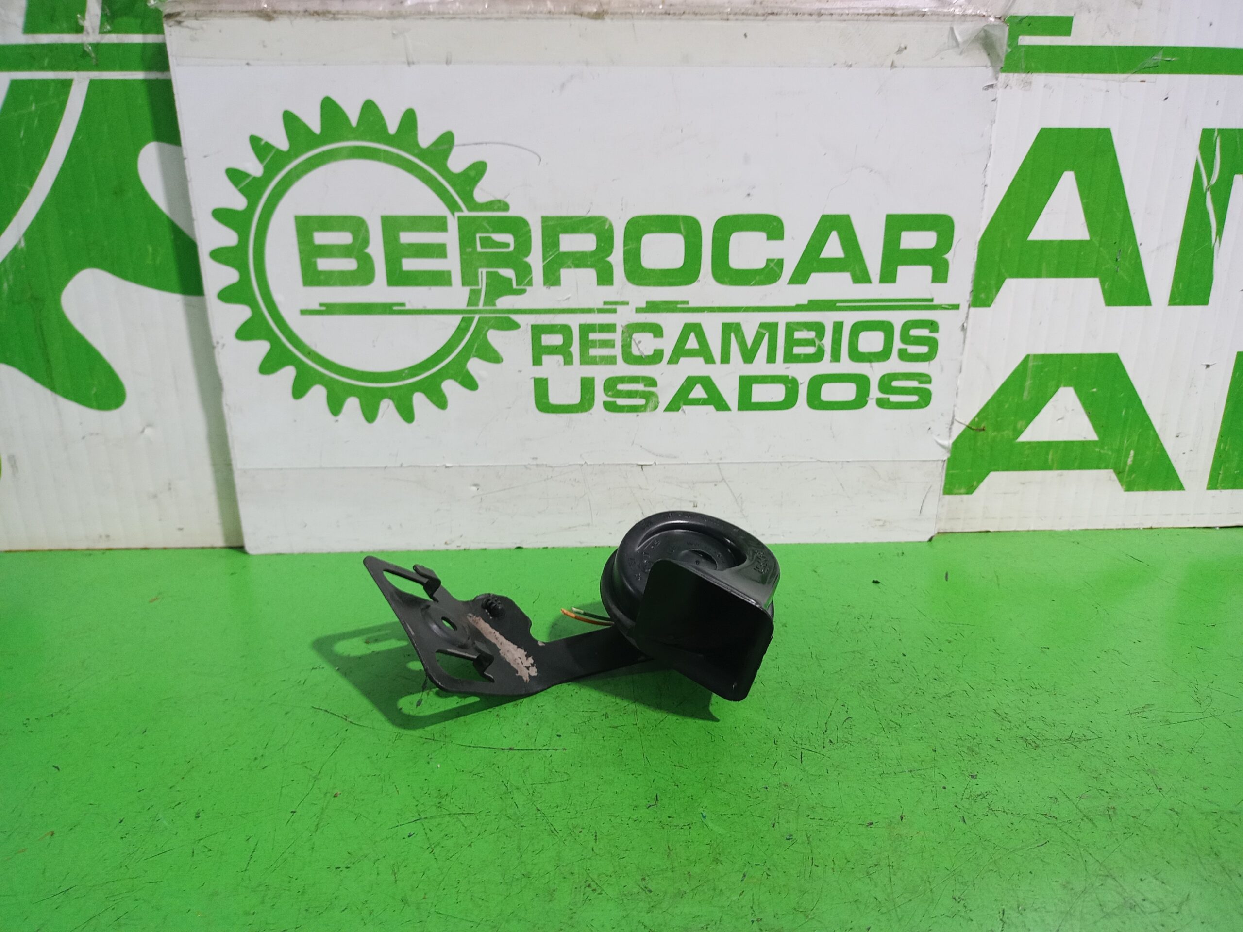 claxon_703881157_citr_n_berlingo_1_9_d_600_furg