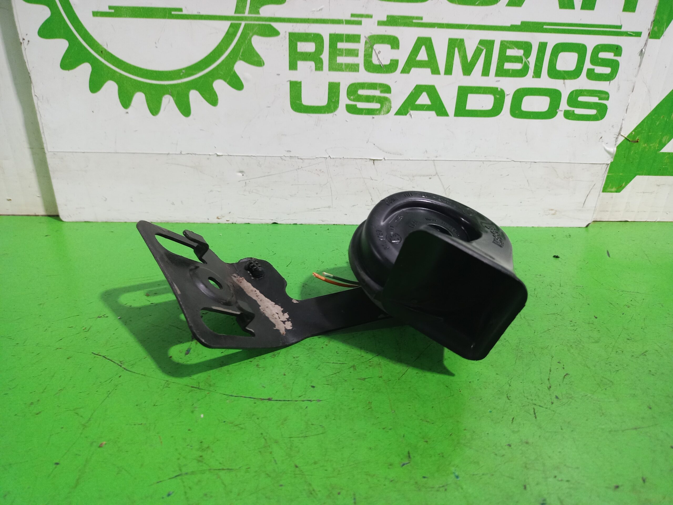 claxon_703881157_citr_n_berlingo_1_9_d_600_furg